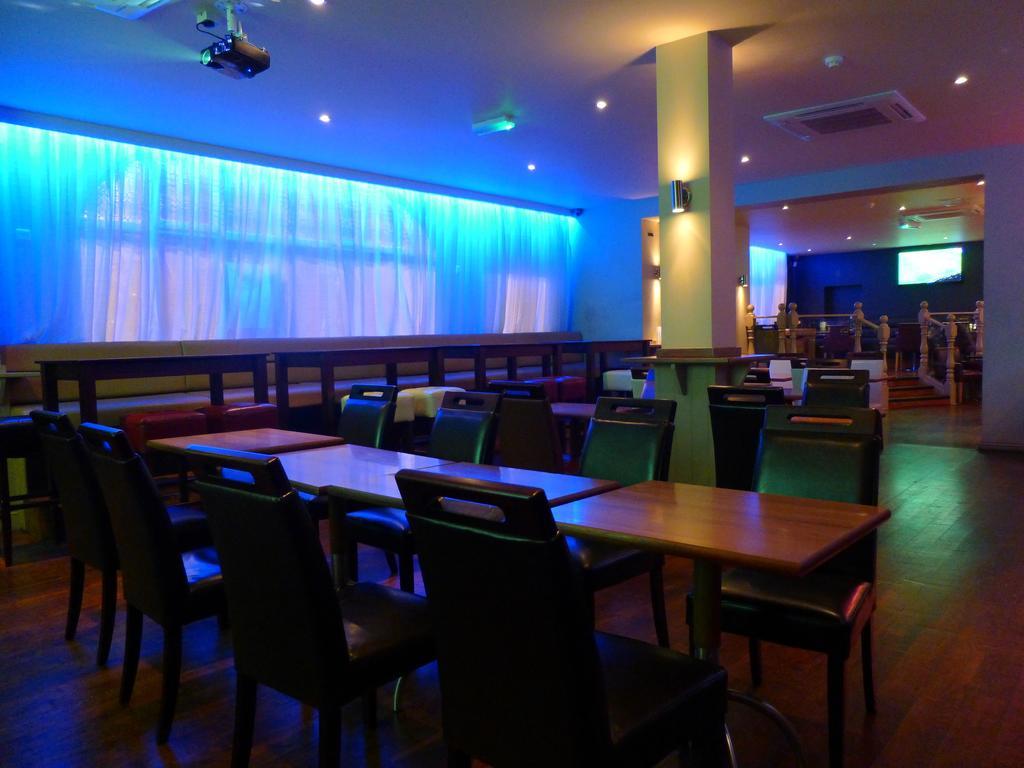 Hotel Dreams 3*