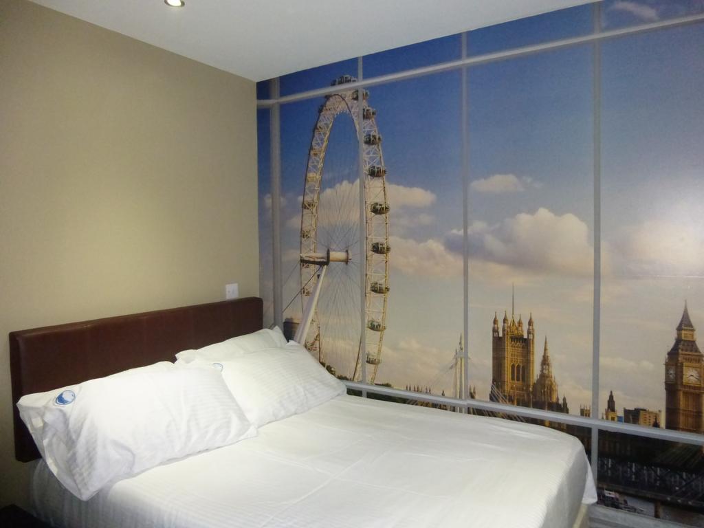 Dreams 3* Barking (Greater London)